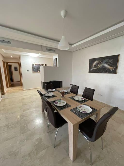 NouaceurChic & Cosy Flat Near Airport Lockbox Fast Wifi公寓 外观 照片